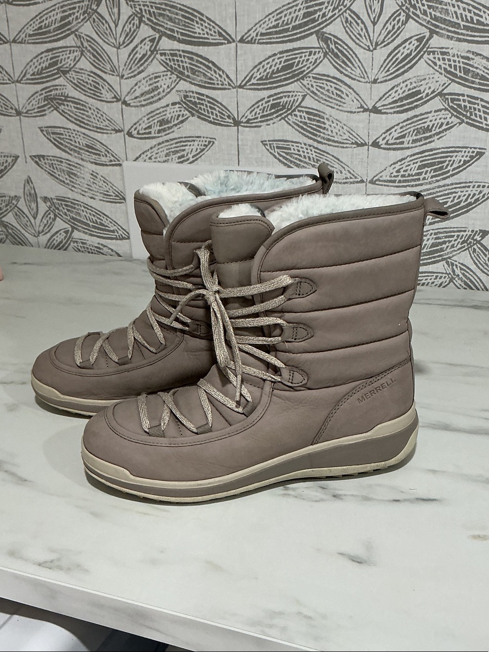 Merrell Women's Grey Lace-Up Insulated Winter Boots